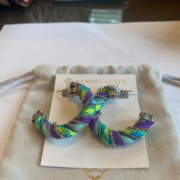 REG $98 KENDRA SCOTT MASIE CORDED 1.66" HOOP EARRINGS-PERIWINKLE MIX - Picture 8 of 8